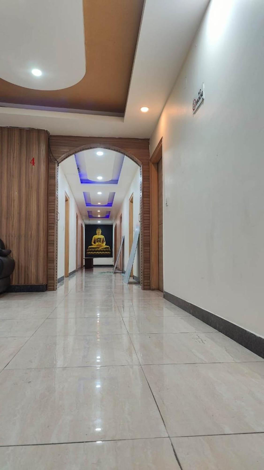Airport Hotel Mahal New Delhi Exterior foto
