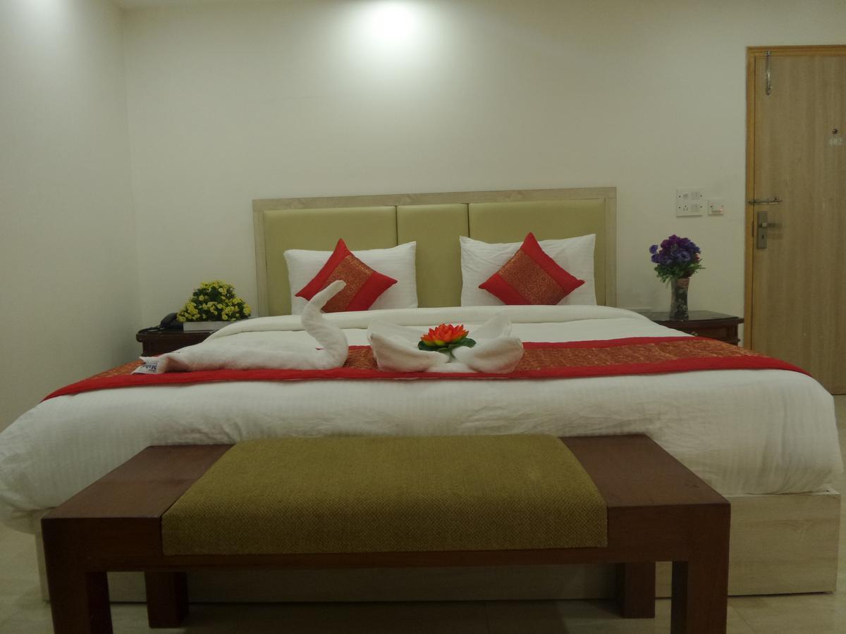 Airport Hotel Mahal New Delhi Exterior foto